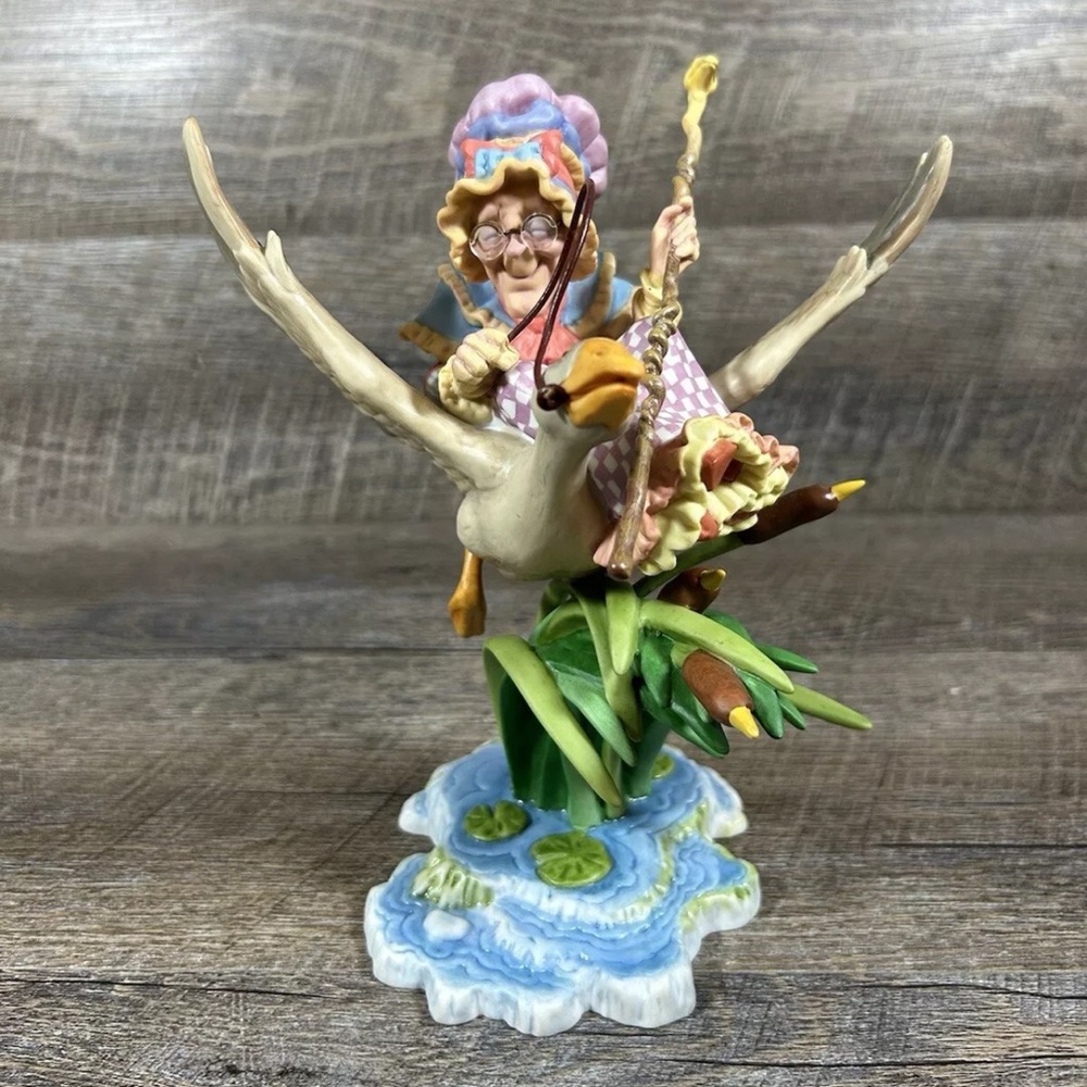 The Greenwich Workshop Collection Mother Goose Figurine James C Christensen